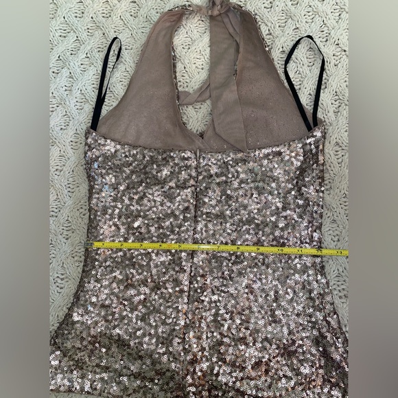 Like New Be-Be Rose Gold Sequin Top - Picture 10 of 11